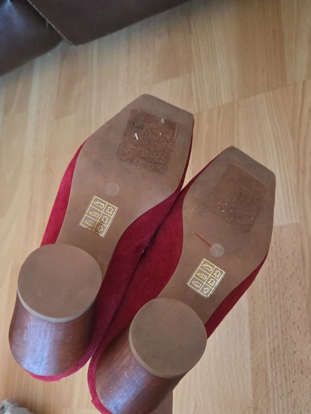 Jeffrey Campbell Cedar Red Suede Studded Square Toe Heel Loafer Size 6